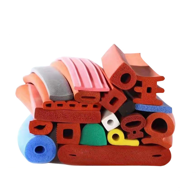 工業環境苛刻，密封條易老化？嶸牌硅膠發泡條耐候抗老化，寬溫域保持彈性，壽命更長