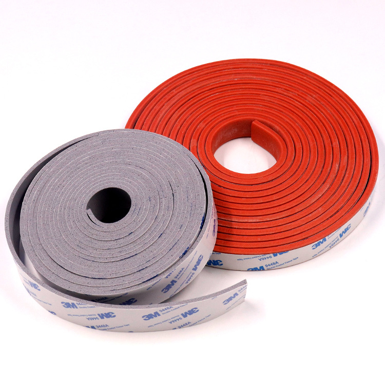 嶸牌橡塑發泡硅膠條：新能源汽車電池安全的有效屏障